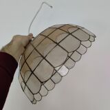 Mother-of-pearl suspension