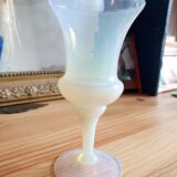 Vase coupe en opaline