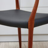 Vintage armchair in teak and black leather - Model 64 - Möller - Denmark '60's