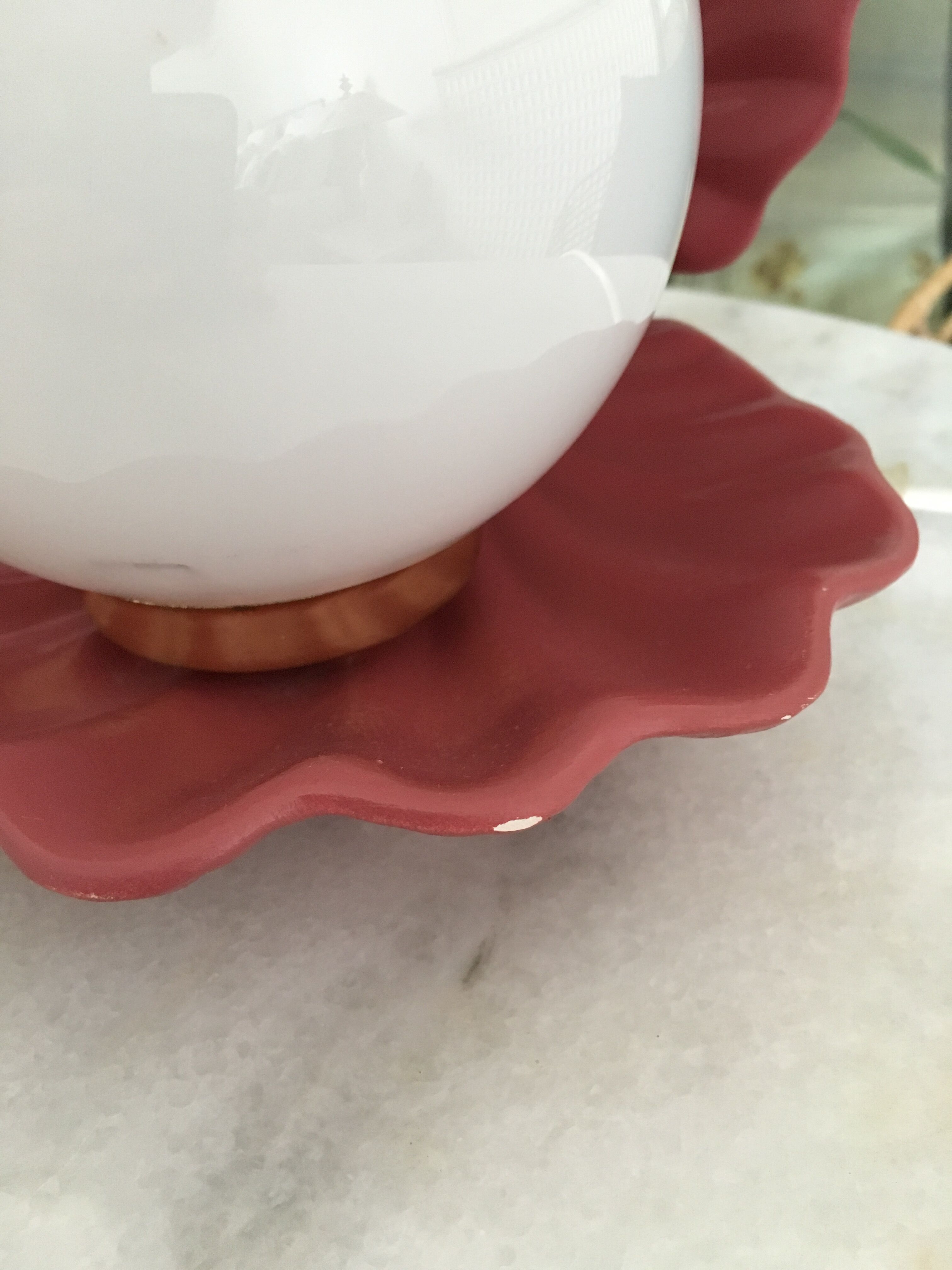 Light pink shell of the 80s