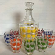 Service à liqueur motifs à pois multicolores
