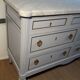Commode ancienne style Louis XVI peinte dessus marbre