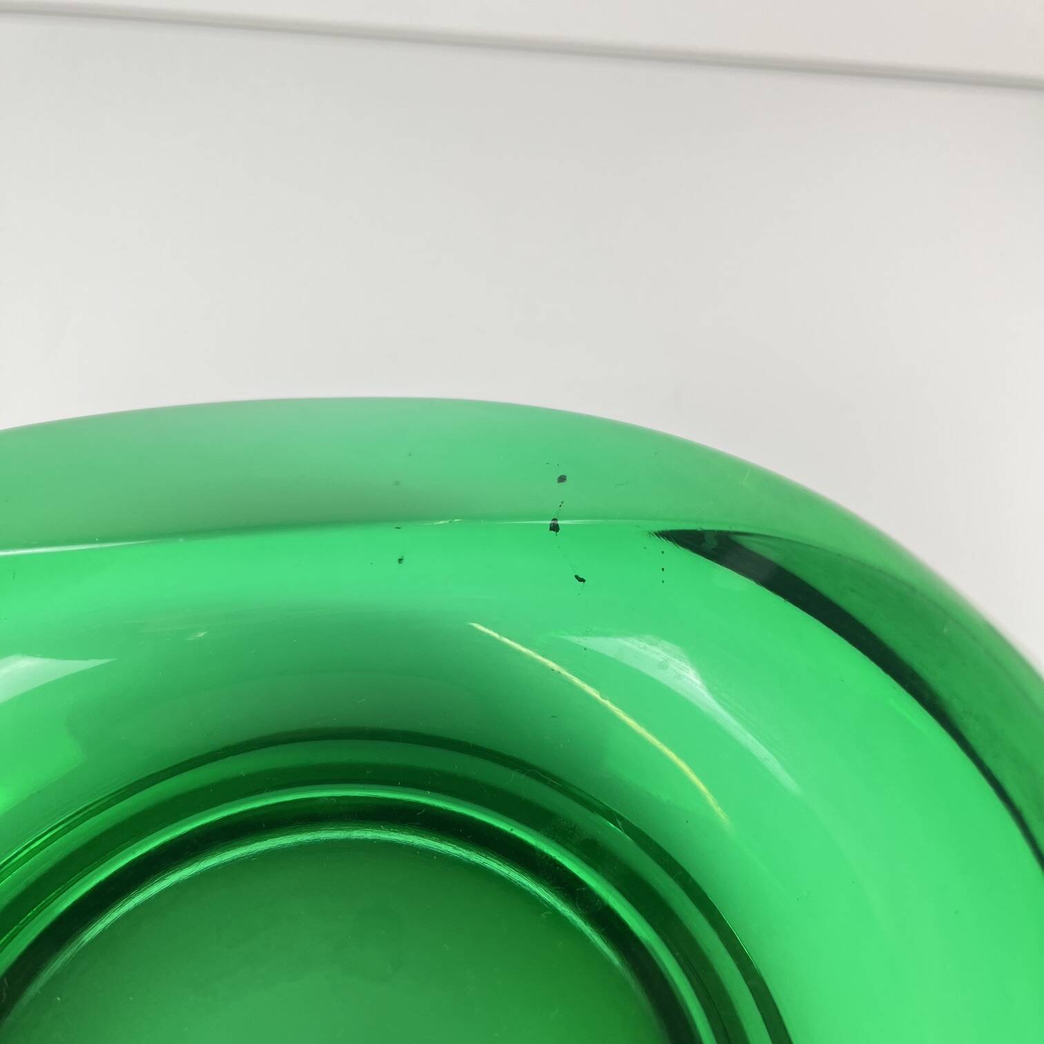 Vide poche / cendrier en verre vert, Tchéquie, 1960