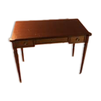 Dressing table