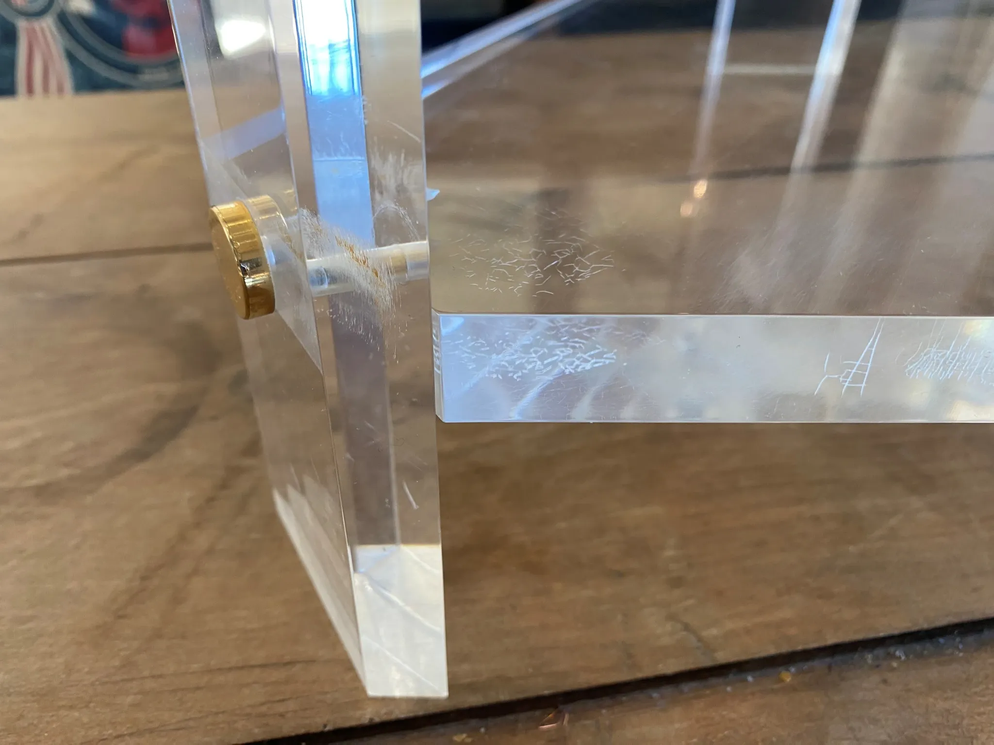 Triangular plexiglass coffee table end table Altuglas David Lange 70