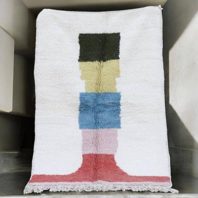 Traditional handmade Berber carpet 250cmx150cm