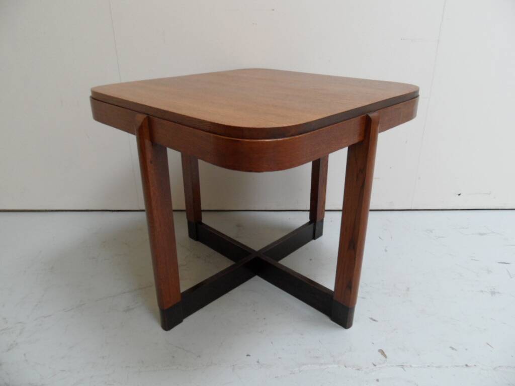 Table basse en chêne art déco