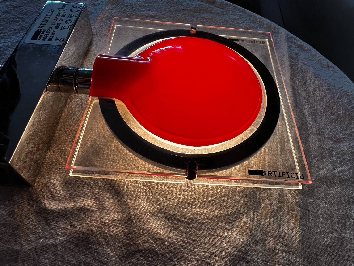 Pair of red Keplero model wall lights, design by chiaramonte