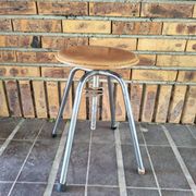 Industrial tripod stool with screw Jide Limoges 1950