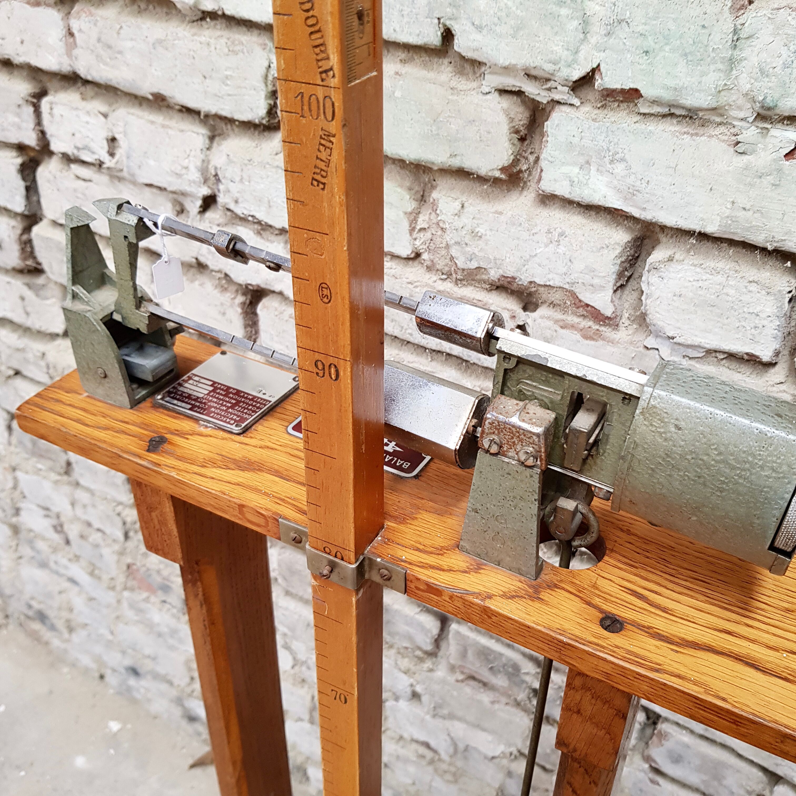 Old testut toise scale