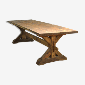 Pine farmers table