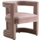 Fauteuil rose poudré