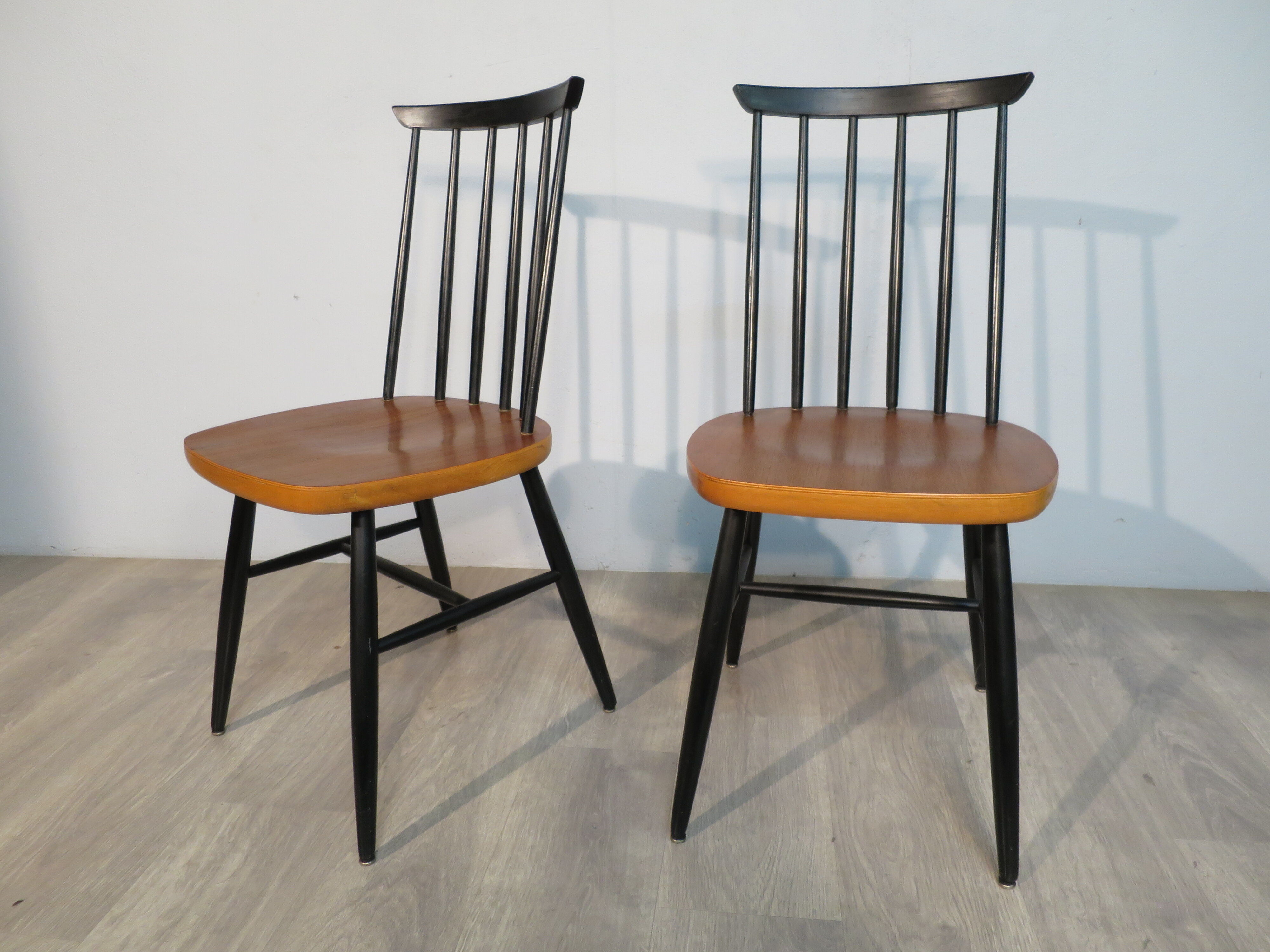 Pair of scandinavian teak chairs with bars