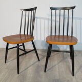 Pair of scandinavian teak chairs with bars