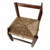 Chaise enfant vintage en bois foncé et assise en paille tressée