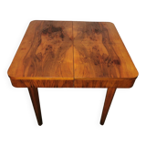 Table à manger par Jindrich Halabala