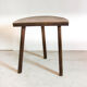 Tabouret tripode en bois
