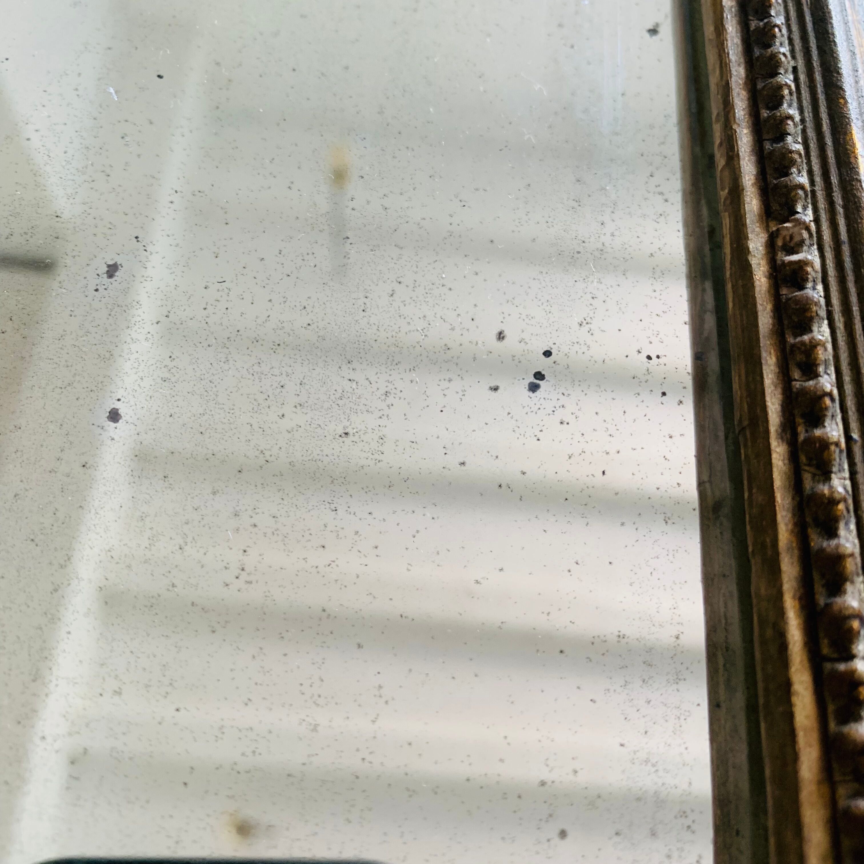 Ancien miroir 64x49cm