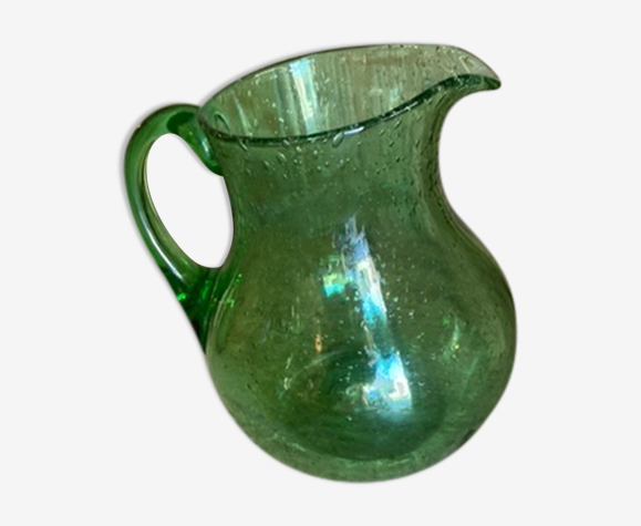 Carafe en verre bullé