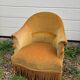 Toad armchair in gold velvet