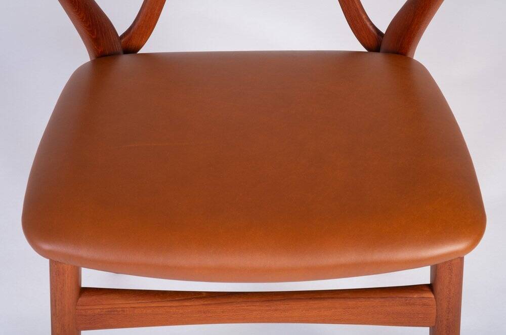 Dining Chair Model 255 Mid-Century in Teak and Leather by Henning Kjærnulf for Bruno Hansen, Denmark, 1960s