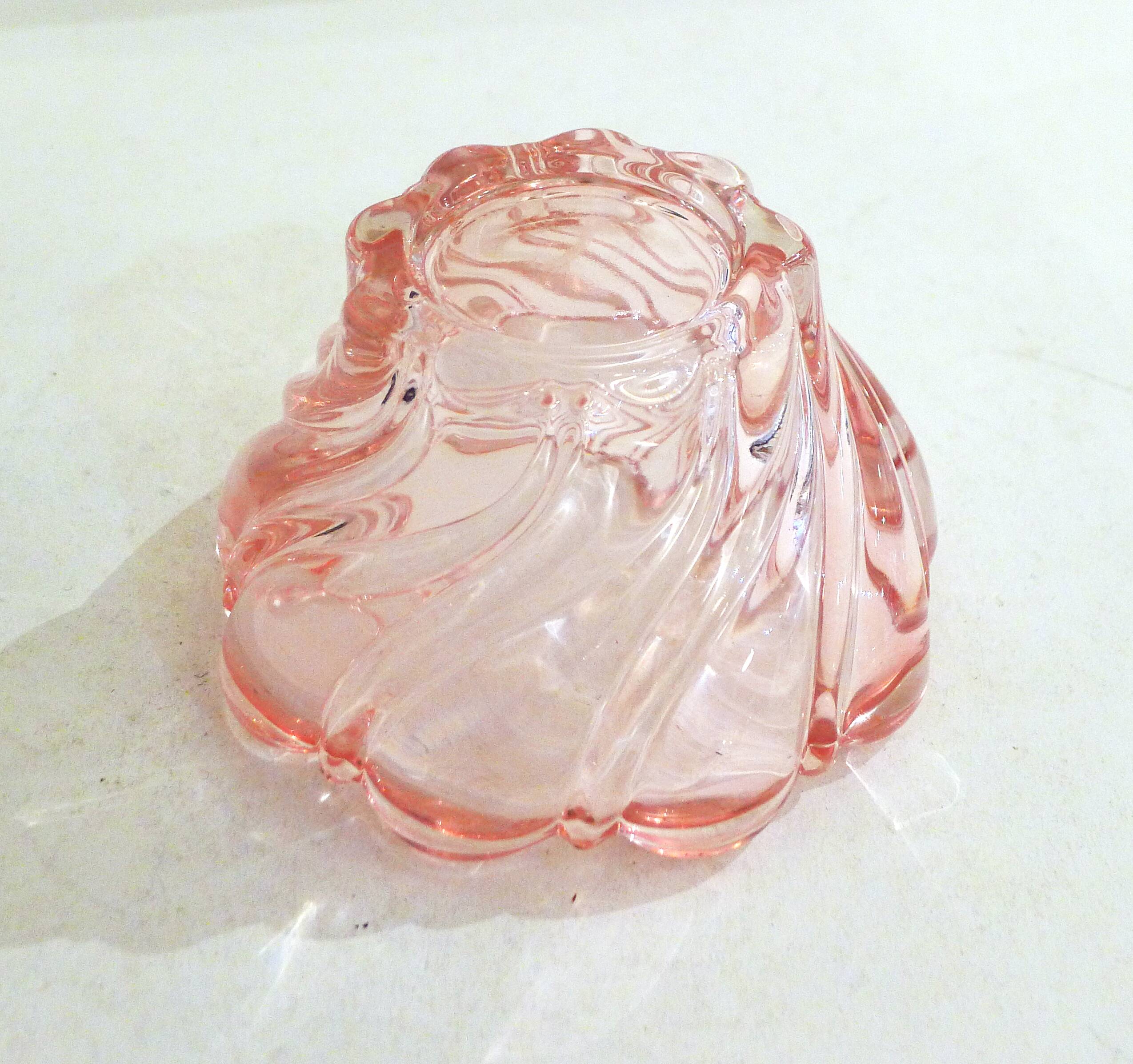 Twisted pink ashtray