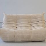 Ensemble de canapés Togo en velours côtelé beige, modèle dessiné par Michel Ducaroy 1973