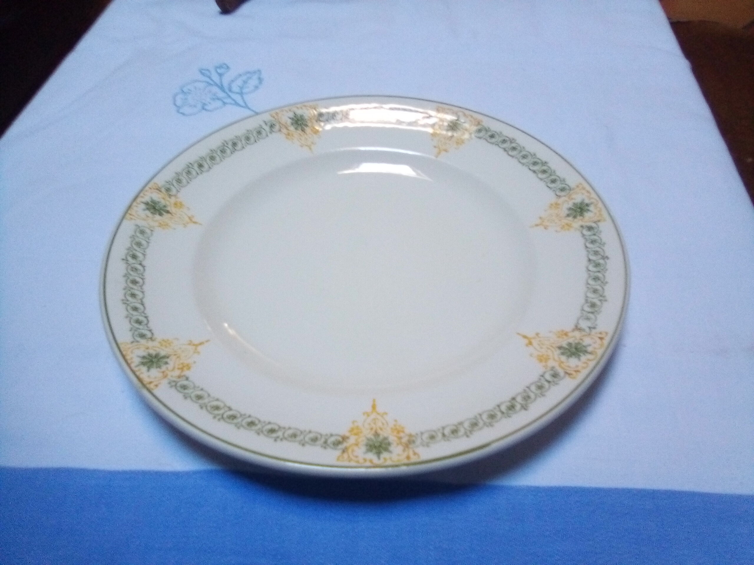 12 Flat plates Longpré / Longwy