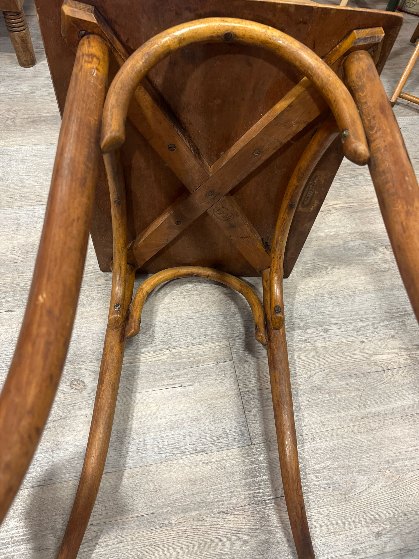 Japy side table