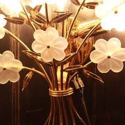 1980s wall lamp with 20 Murano glass flowers and 3 lights.