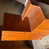 Asymmetrical cabinet