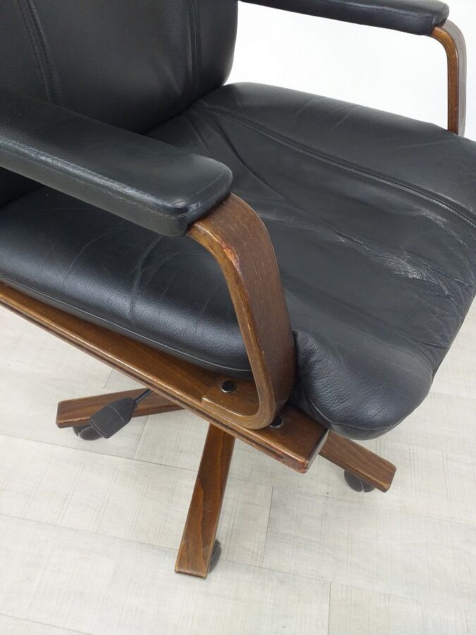 Office armchair leather wood Scandinavian design 70s vintage