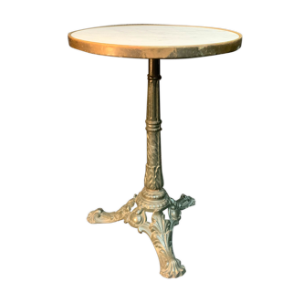 Table de bistrot parisienne époque 1950