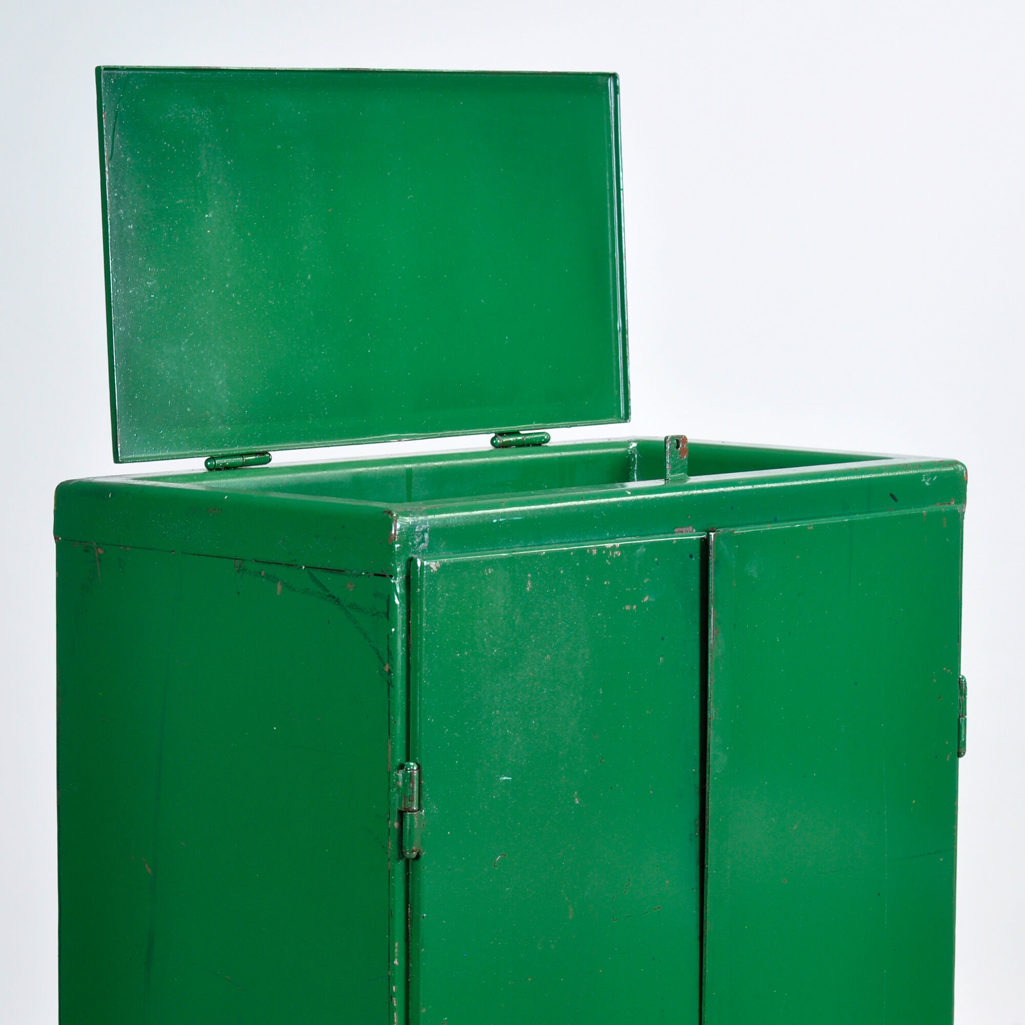 Armoire industrielle en fer, années 1970