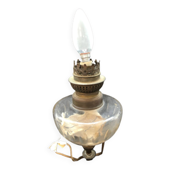 Electric lamp derived from oil lamp