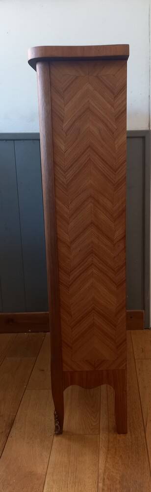 Bibus marquetry furniture