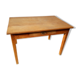 Table en bois vintage