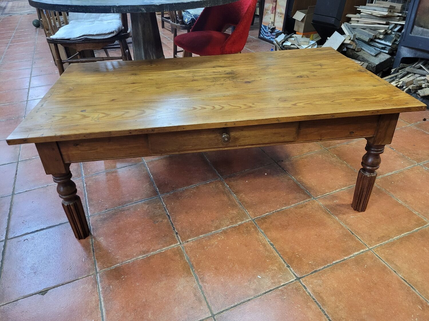 Antique coffee table with 1 drawer, 130×74cms