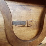 Folding round table winemaker