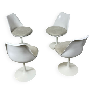 4x Eero Saarinen Tulip Chairs white leather