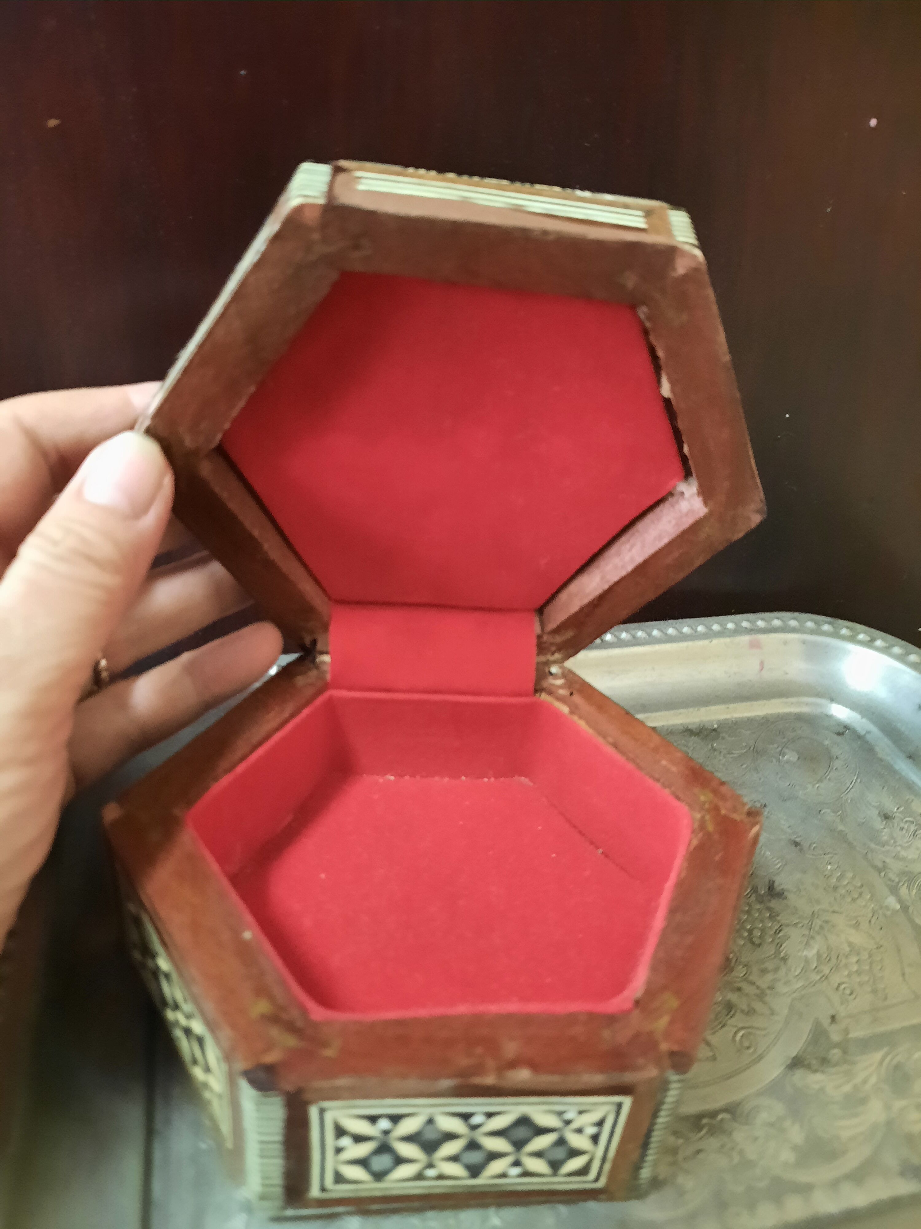 Boite a bijoux en marqueterie de nacre