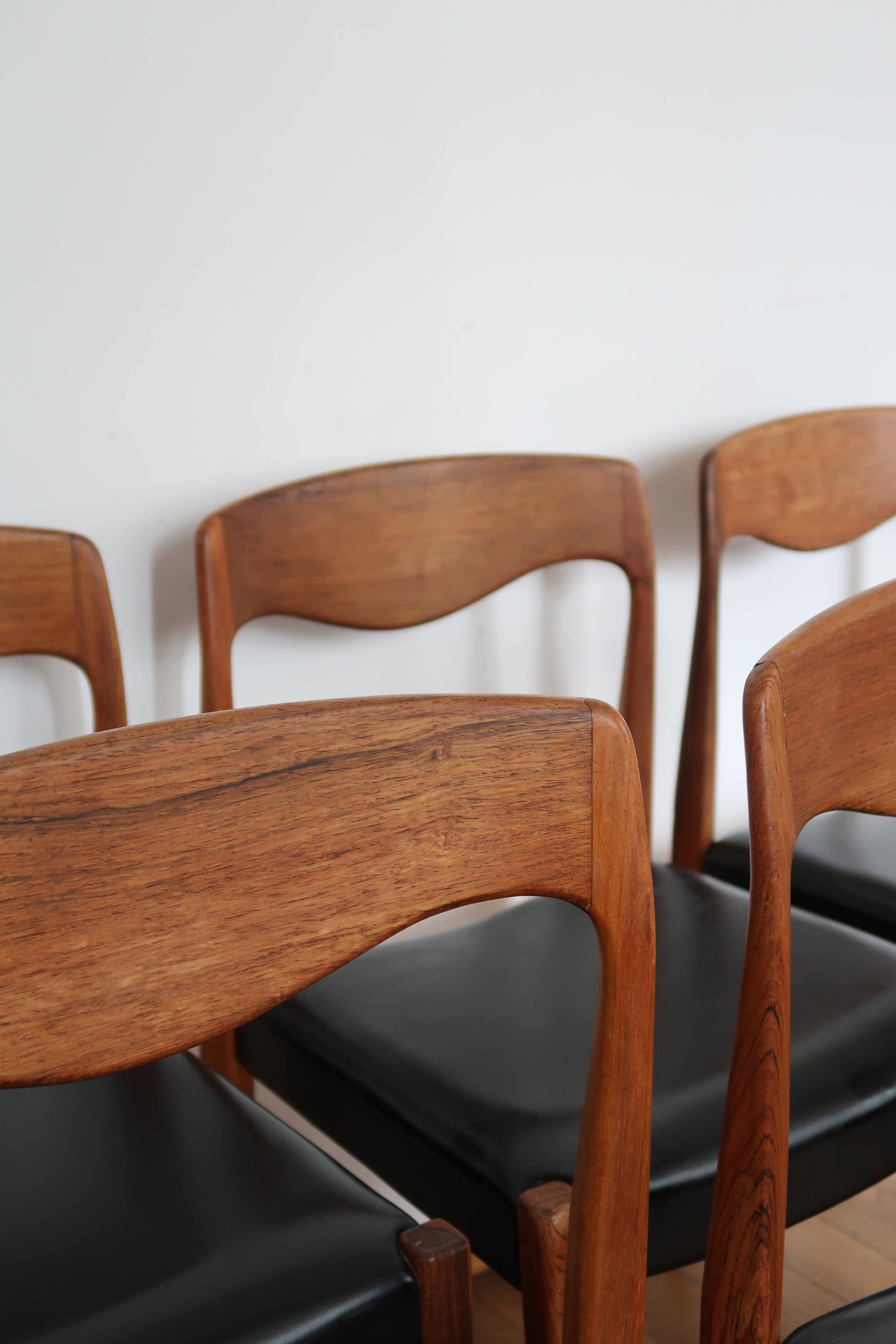 Lot de 8 chaises scandinaves palissandre skaï