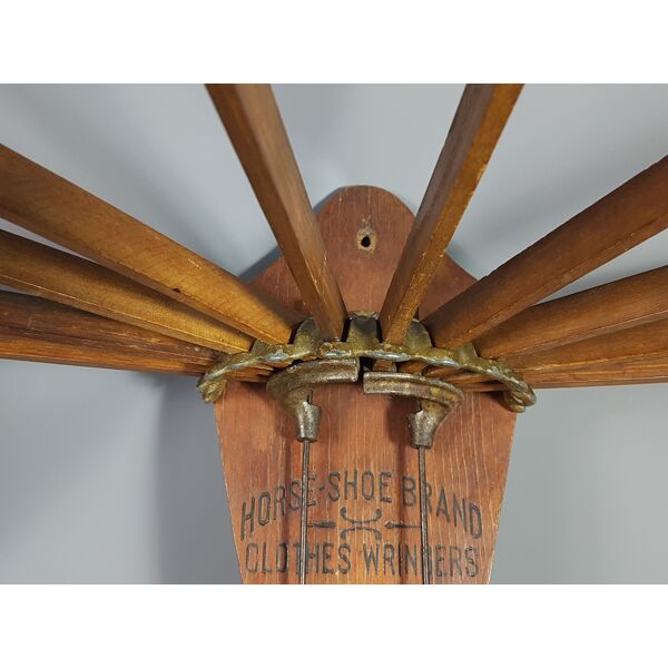 Ancien étendoir à linge pliable en bois - U.S. vintage - Wooden folding  clothes wringer SB | Selency