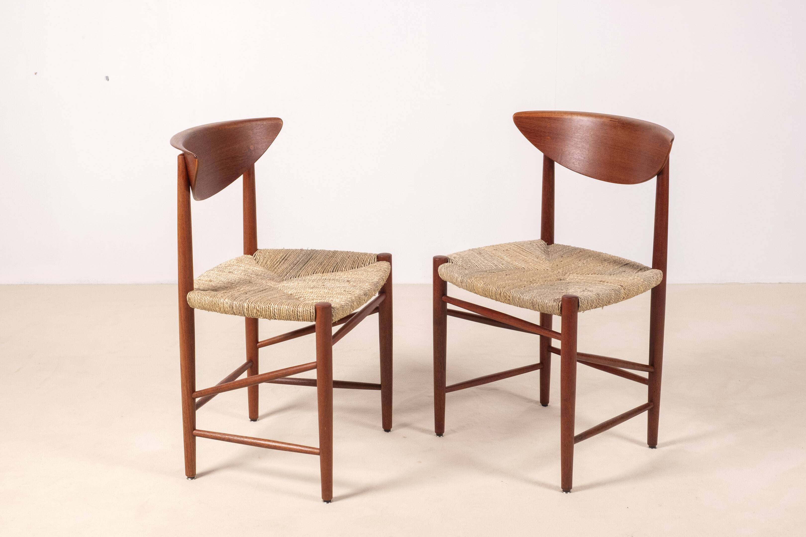 6x Peter Hvidt & Orla Mølgaard-Nielsen dining chair Model 316 in teak
