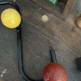 Wall coat rack with 4 wooden balls