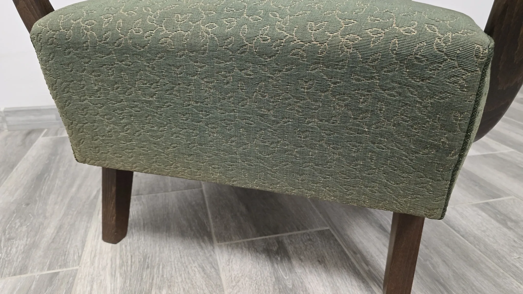 Fauteuil Art Déco par Jindrich Halabala