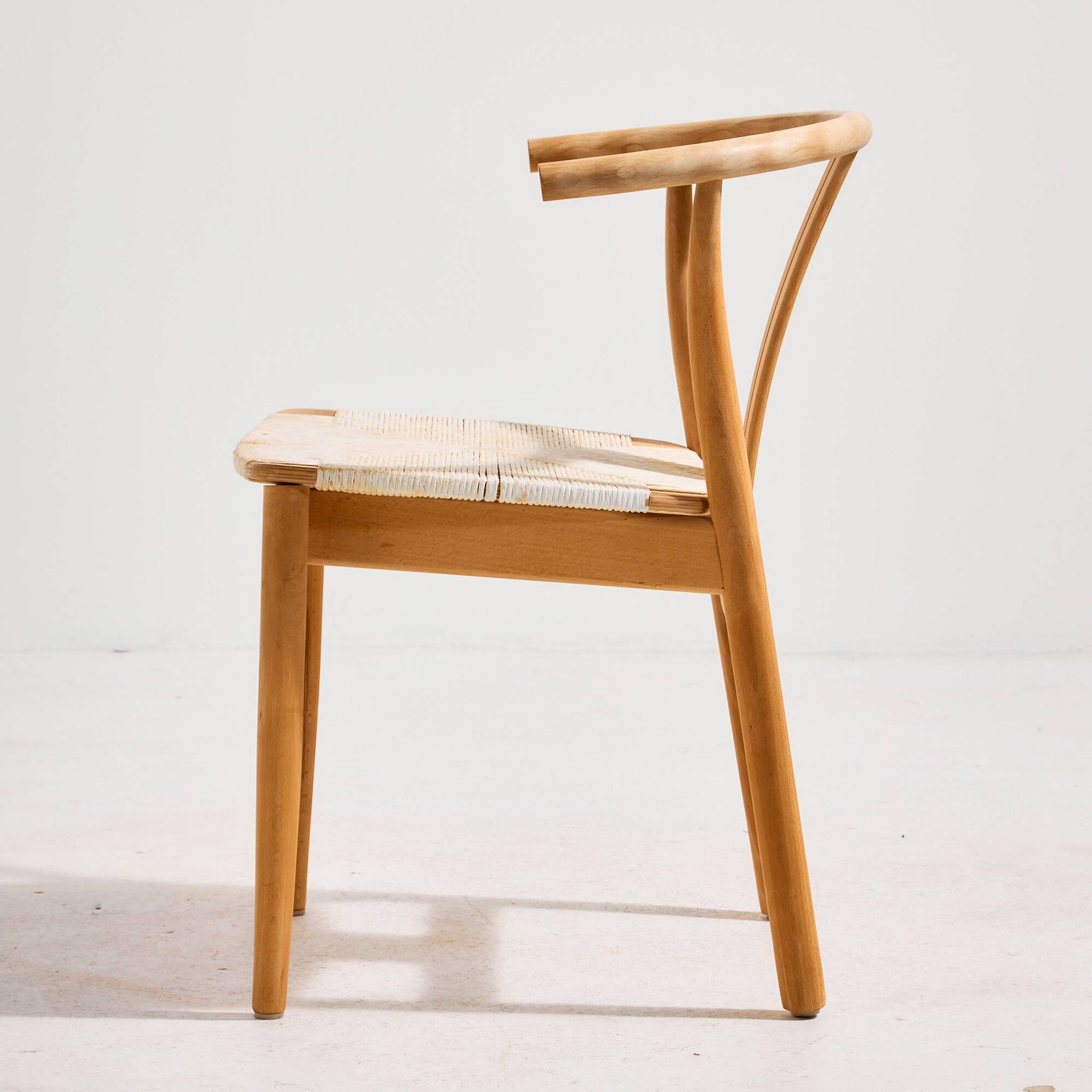 MK10689 Chaise de salle à manger en hêtre