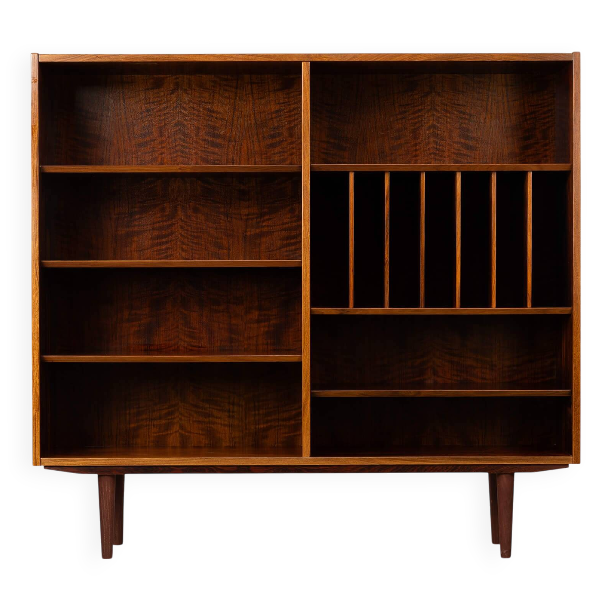 Bibliothèque en palissandre de design danois avec porte-disques vinyles, années 1960