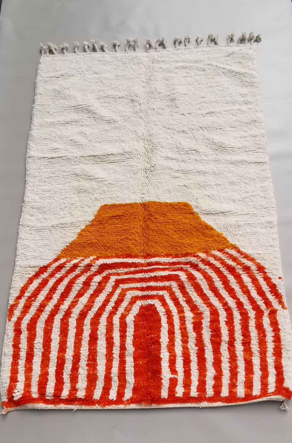 Berber carpet beni ouarain