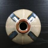 Grey and blue sandstone ball vase